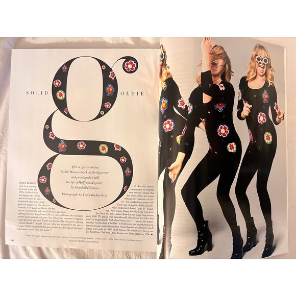 Bazaar Magazine June/July 2017 150Th Anniversary Collector's Edition Gigi Hadid - Picture 11 of 13